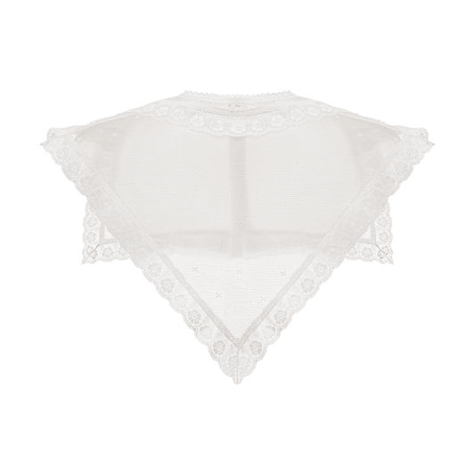 V-shaped lace collar with scalloped edge and button detail