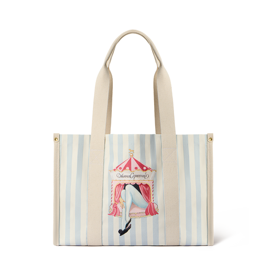 Tote bag with a signature print