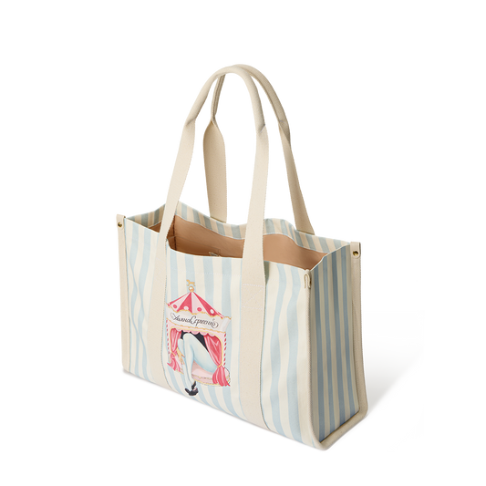 Tote bag with a signature print