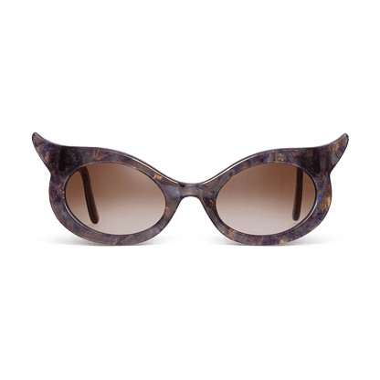 Sunglasses with upswept corners