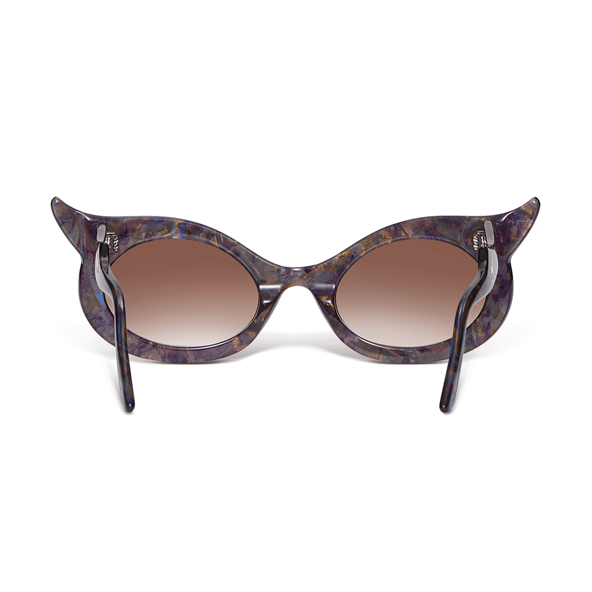 Sunglasses with upswept corners